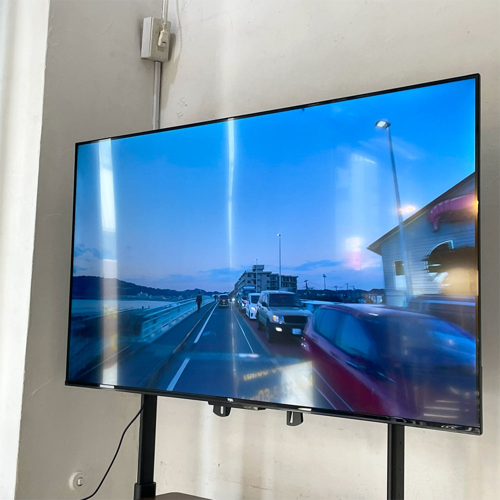 TCL ジャパンエレクトロニクス 50V型 チューナーレス 液晶テレビ 4K Google TV P63J + FITUEYES テレビスタンド 美品 ★