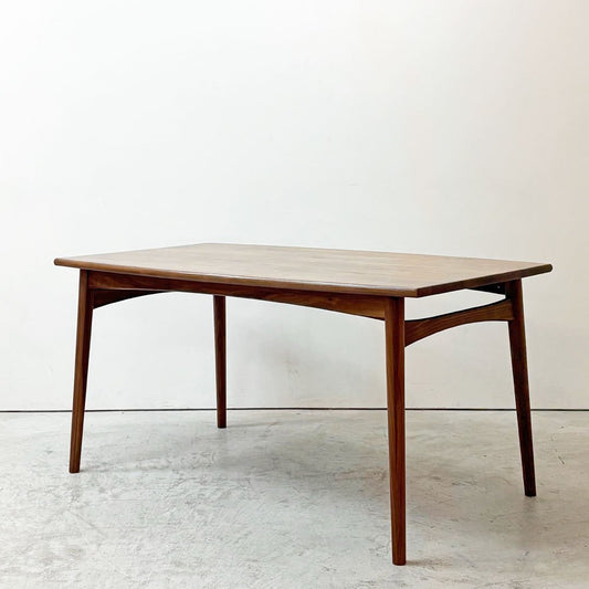 ウニコ unico タルヴィ TALVI ダイニングテーブル W140cm ウォールナット材 北欧スタイル ●