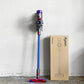 ダイソン dyson V8 Slim Fluffy Extra SV10K コードレスクリーナー 掃除機 アタッチメント付 2023年製 ■