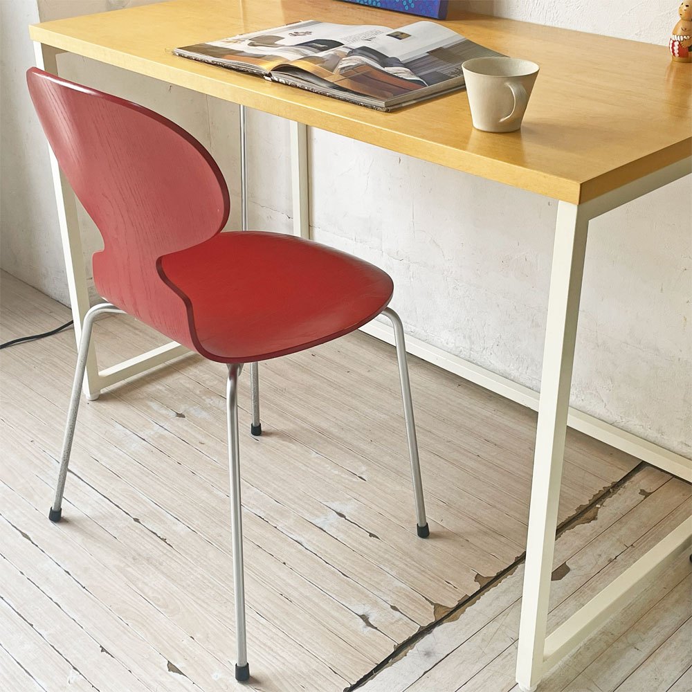 フリッツハンセン Fritz Hansen アントチェア アリンコチェア 4本脚 カラードアッシュ レッド アルネ・ヤコブセン デンマーク 北欧家具 ★