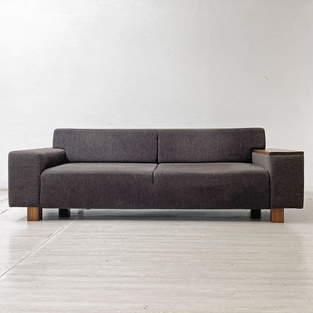 フランネルソファ FLANNEL SOFA ブリック BRICK 3Pソファ ファブリック ウォールナット無垢材 木肘付き ●