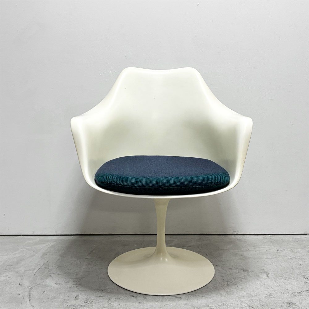 ノル ノール Knoll サーリネンコレクション チューリップチェア アームチェア ダイニングチェア ビンテージ ホワイト 座面クッション交換済み エーロ・サーリネン 参考定価￥520,300- ●