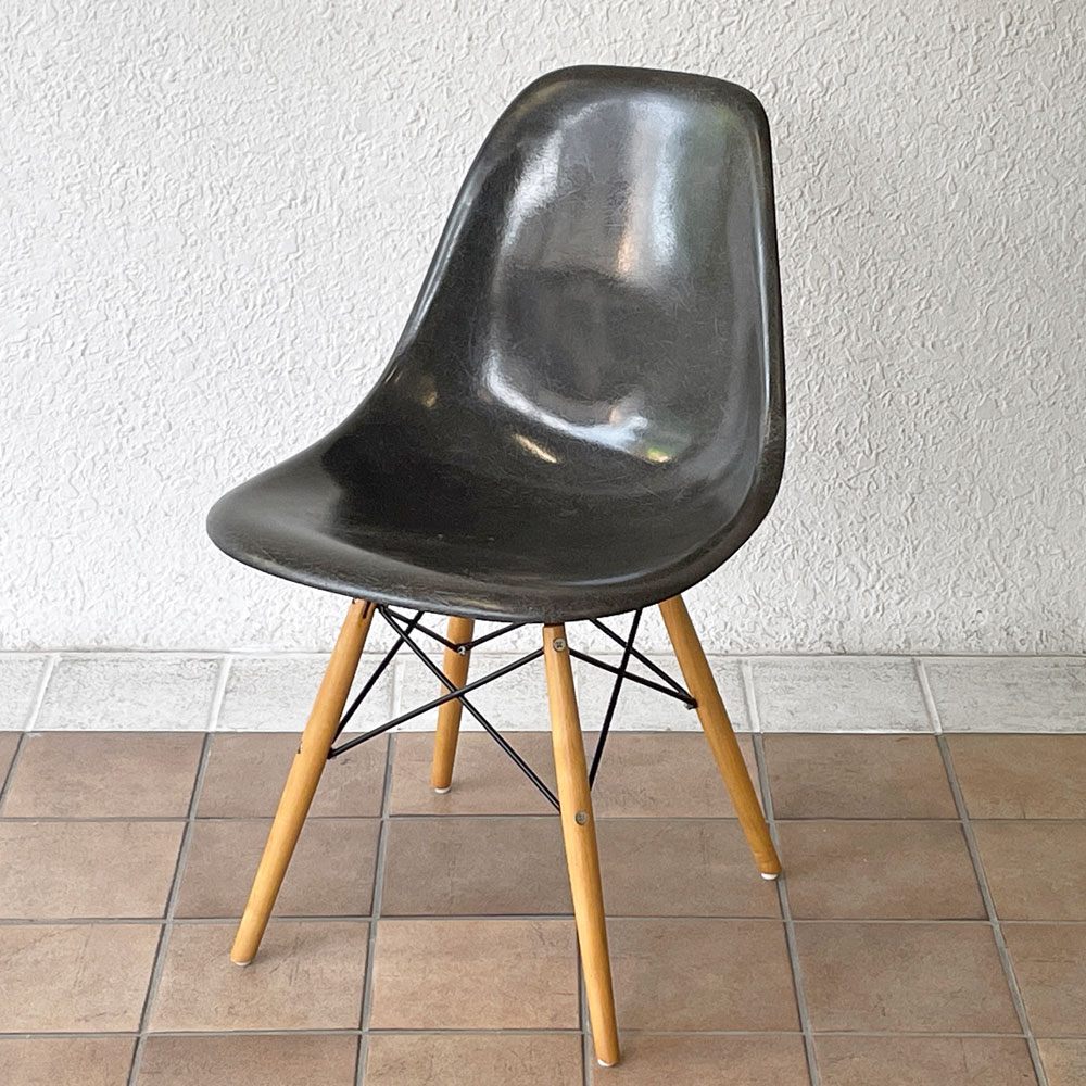 ハーマンミラー Herman Miller サイドシェルチェア セカンド 2nd FRP エレファントハイドグレー ダウェルベース イームズ ビンテージ ◇