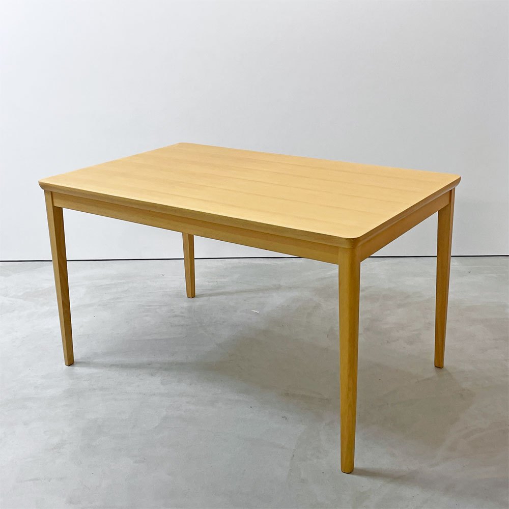 IDC大塚家具 OTSUKA フルート ダイニングテーブル ビーチ材 W125cm ナチュラルデザイン ●