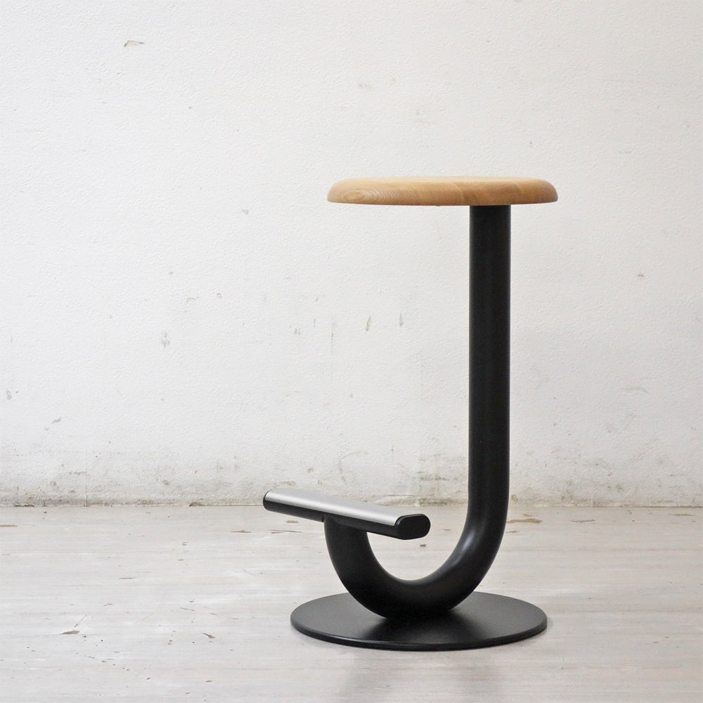 デサルト DESALTO ストロング STRONG カウンタースツール ミディアム ユージェニー・キトレ Eugeni Quitlet Cassina取扱  A ●