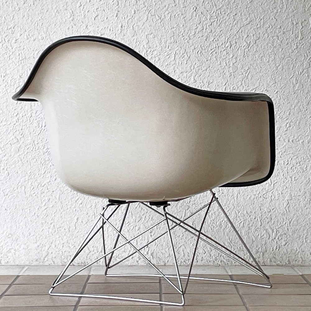 ハーマンミラー Herman Miller アームシェルチェア セカンド 2nd ナウガレザー キャッツクレイドル MFS製 イームズ ◇