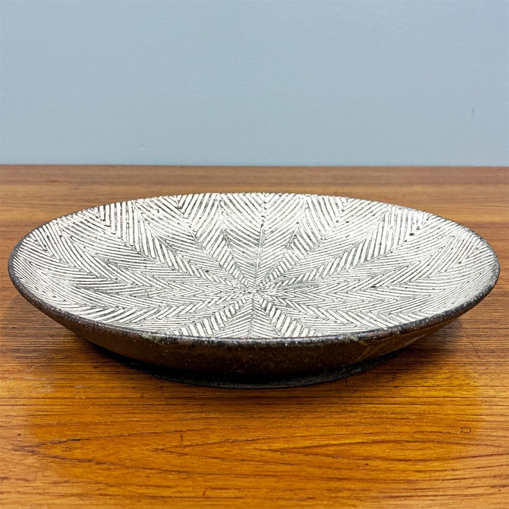 池田大介 ヘリンボーン 8寸皿 プレート ケーキ皿 Φ25.5cm 現代作家 三島手 陶器 大皿 丸皿 盛り皿 和食器 ◎