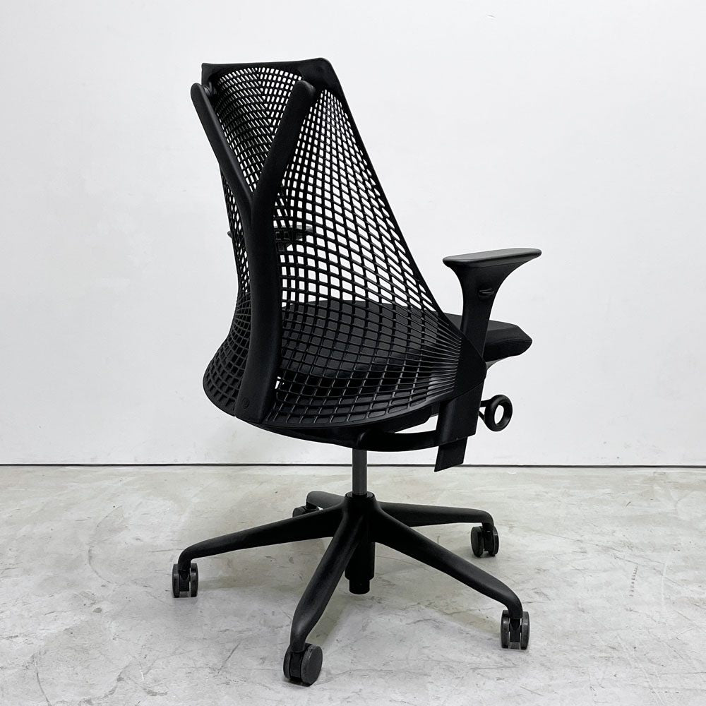 ハーマンミラー HermanMiller セイルチェア SAYL Chair デスクチェア ブラック サスペンションミドルバック アジャスタブルアーム キャスター付 イヴ・ベアール ●
