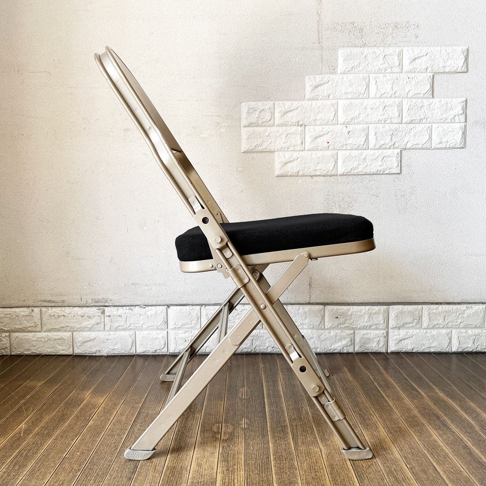 クラリン CLARIN フォールディングチェア FOLDING CHAIR シートクッション ブラック 折りたたみ アメリカ製 P.F.S.取扱 廃番仕様 ◎
