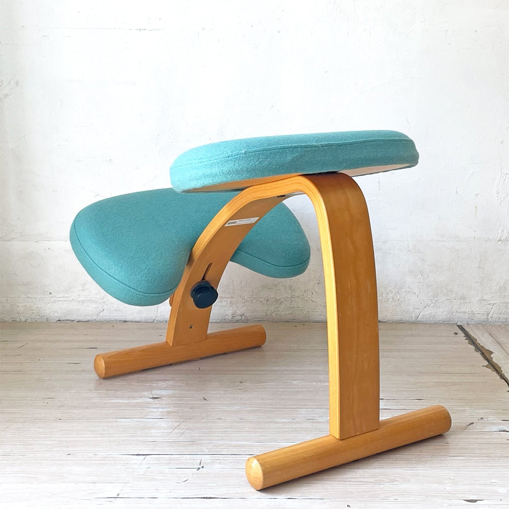 リボ Rybo バランスイージー Balans Easy バランスチェア ライトブルー 学習椅子 姿勢矯正 ★