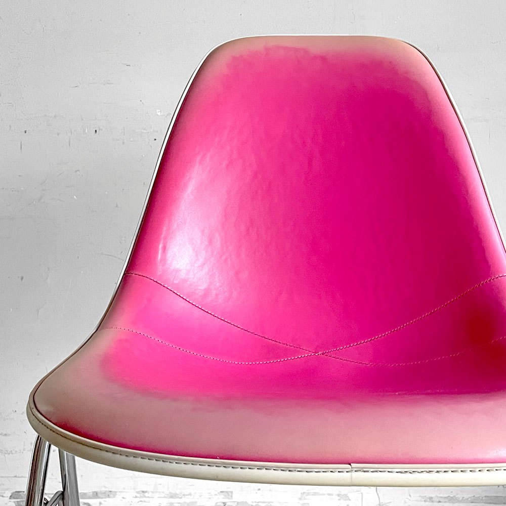 ハーマンミラー Herman Miller 3ndビンテージ サイドシェルチェア FRP製 PVCレザー スタッキングベース イームズ ミッドセンチュリー C ■