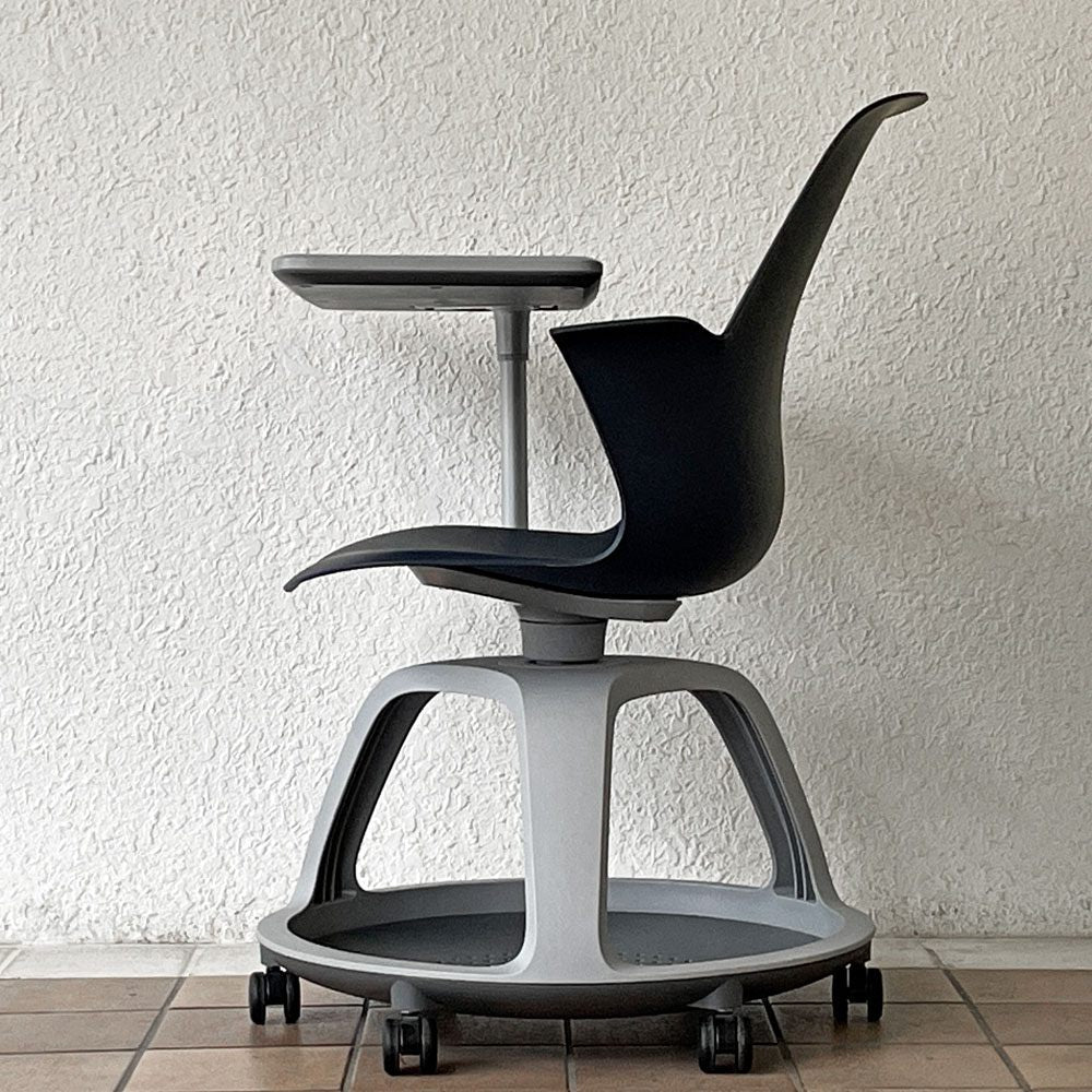 スチールケース Steelcase ノード node ミーティングチェア オフィスチェア ネイビー 可動式サイドテーブル＆キャスター付 ◇