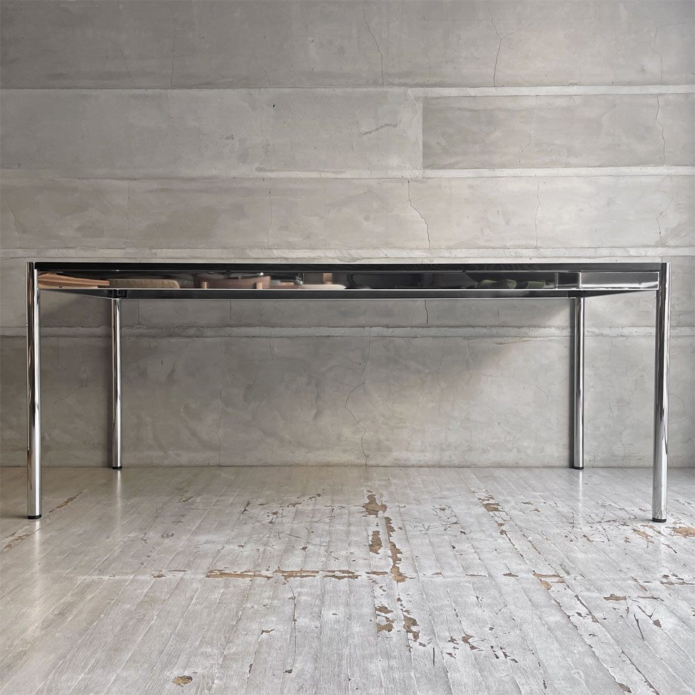 USMハラー USM Haller モジュラーファニチャー ハラーテーブル ワークデスク ダイニングテーブル W175cm オーク材 ブラックラッカー 高さ調節機能付き スイス ♪