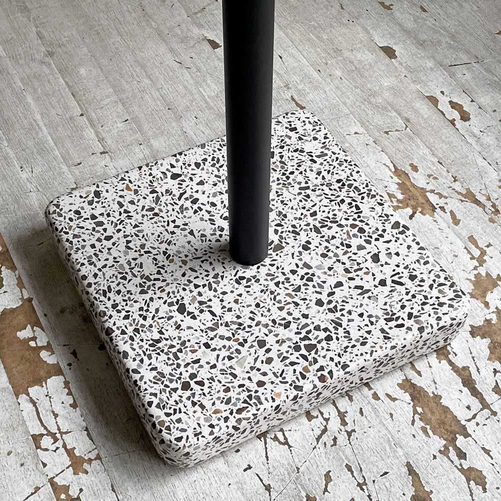 ヘイ HAY テラゾー TERRAZZO TABLE ラウンドテーブル カフェテーブル アンスラサイト 人工大理石 デンマーク 北欧家具 ♪