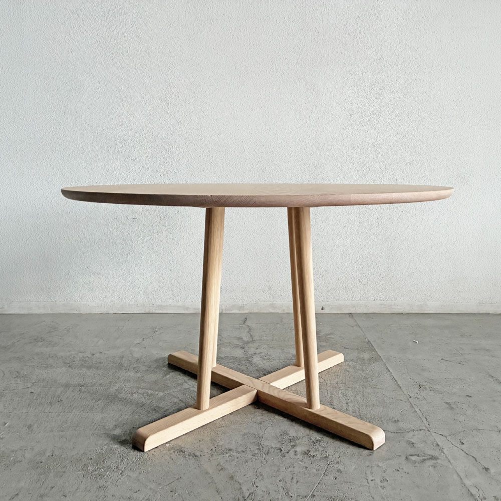 アクタス ACTUS タイム THYME ダイニングテーブル ラウンド W120cm オーク無垢材 ウレタン塗装 ミルク ナチュラル 定価￥149,600- 〓