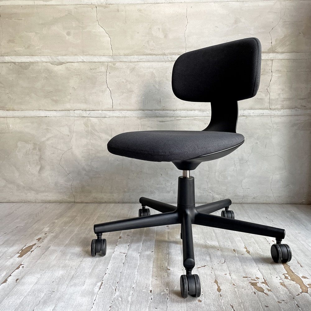 ヴィトラ vitra ルーキー Rookie デスクチェア キャスターチェア コンスタンチン・グルチッチ ブラック系 ファブリック 定価￥78,100- ♪