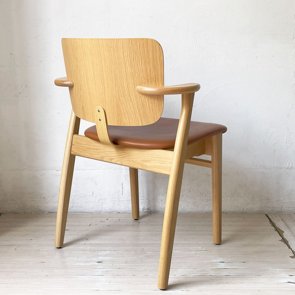 アルテック artek ドムスチェア Domus Chair ダイニングチェア アームチェア オーク材 革張り ルクソールベージュ SCOPE別注 イルマリ・タピオヴァーラ 北欧 定価￥206,800- 廃盤 ★