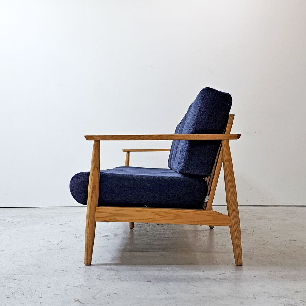 シーヴ SIEVE ラル lull 3シーター ソファ ネイビー系 カバーリング 幅196cm 北欧スタイル 廃番 定価￥110,000- ●