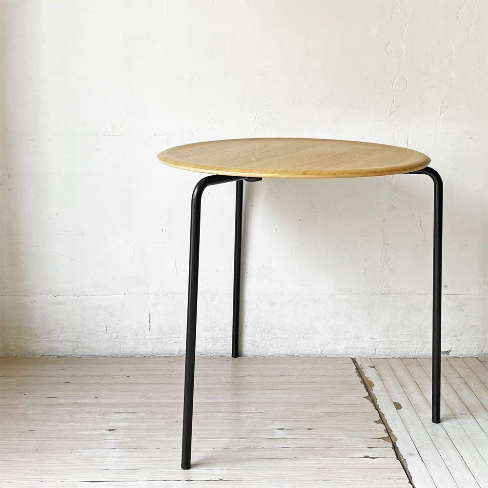 エンゲルブレヒト Engelbrechts ケヴィ KEVI 2010 ダイニングテーブル オーク材 プライウッド カフェテーブル 70cm 3本脚 ヨルゲン・ラスムッセン デンマーク 未使用品 ★