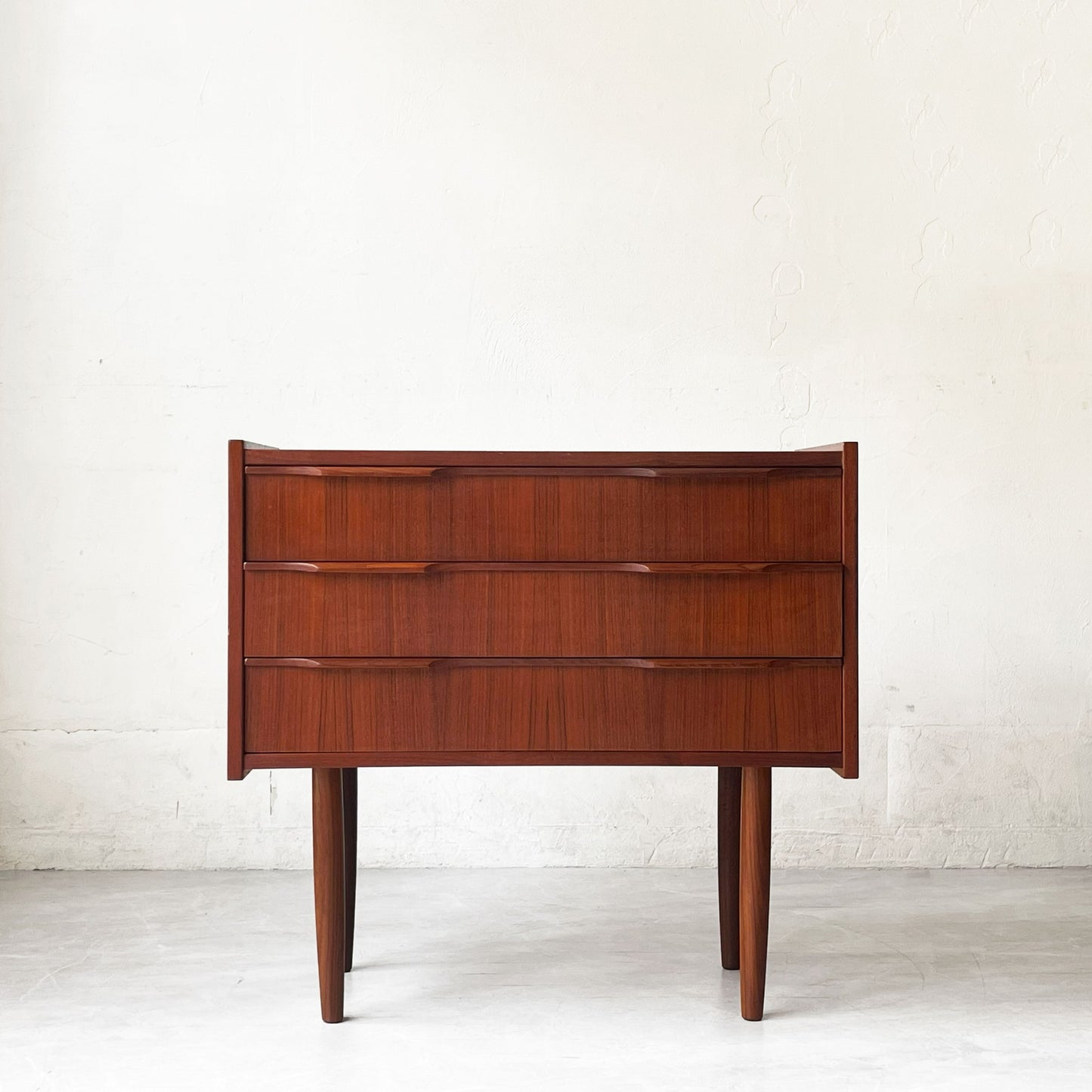 デンマークビンテージ Danish Vintage チーク材 スモールチェスト サイドチェスト 3ドロワー W65cm 北欧家具 ★