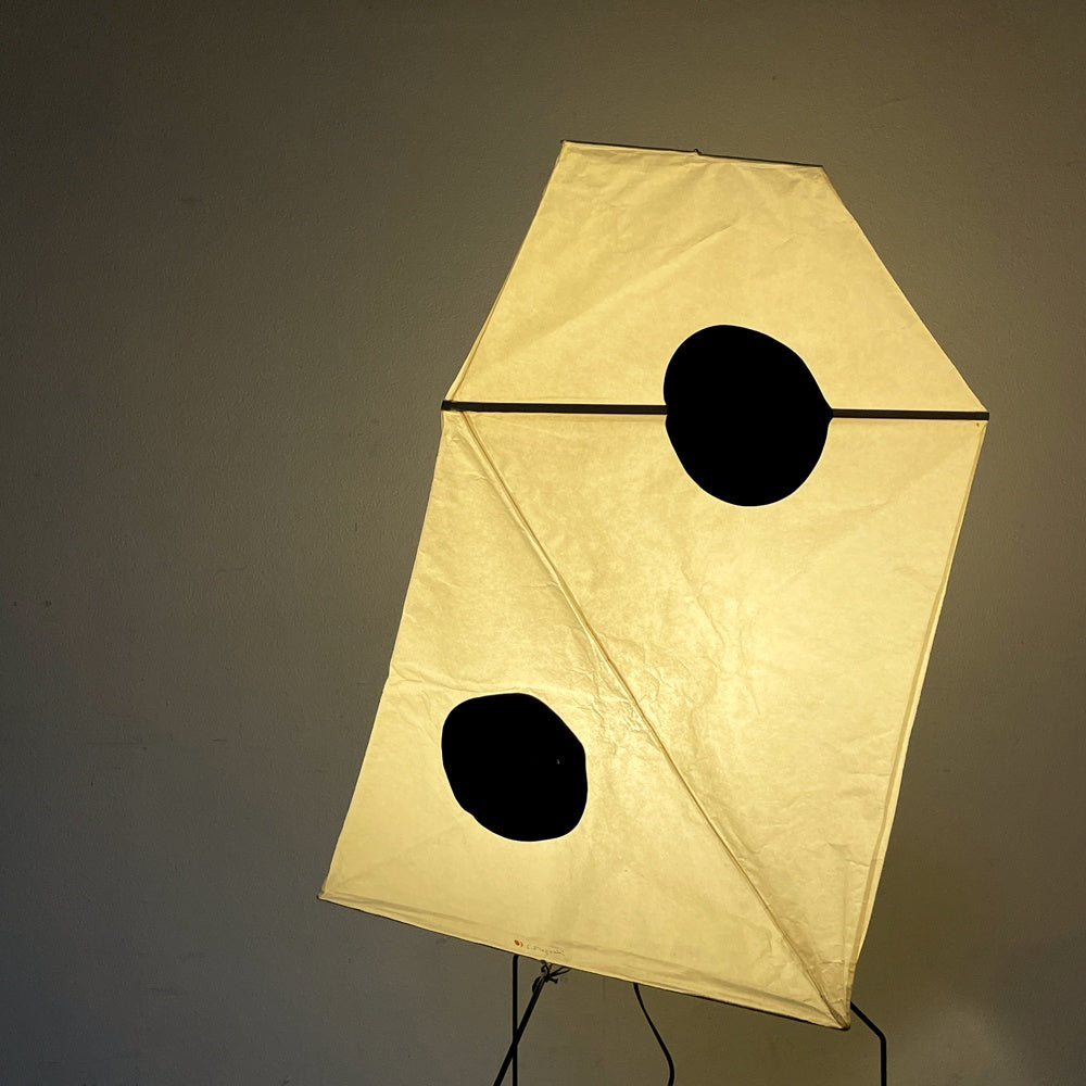アカリ AKARI UF3-Q フロアスタンド スタンドライト UFシリーズ スパイダーレッグ 和紙 オゼキ イサムノグチ Isamu Noguchi 名作照明 ●