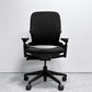 スチールケース Steelcase リープチェア Leap デスクチェア エルゴノミクスチェア 高機能チェア キャスター付き ファブリック ブラック ●