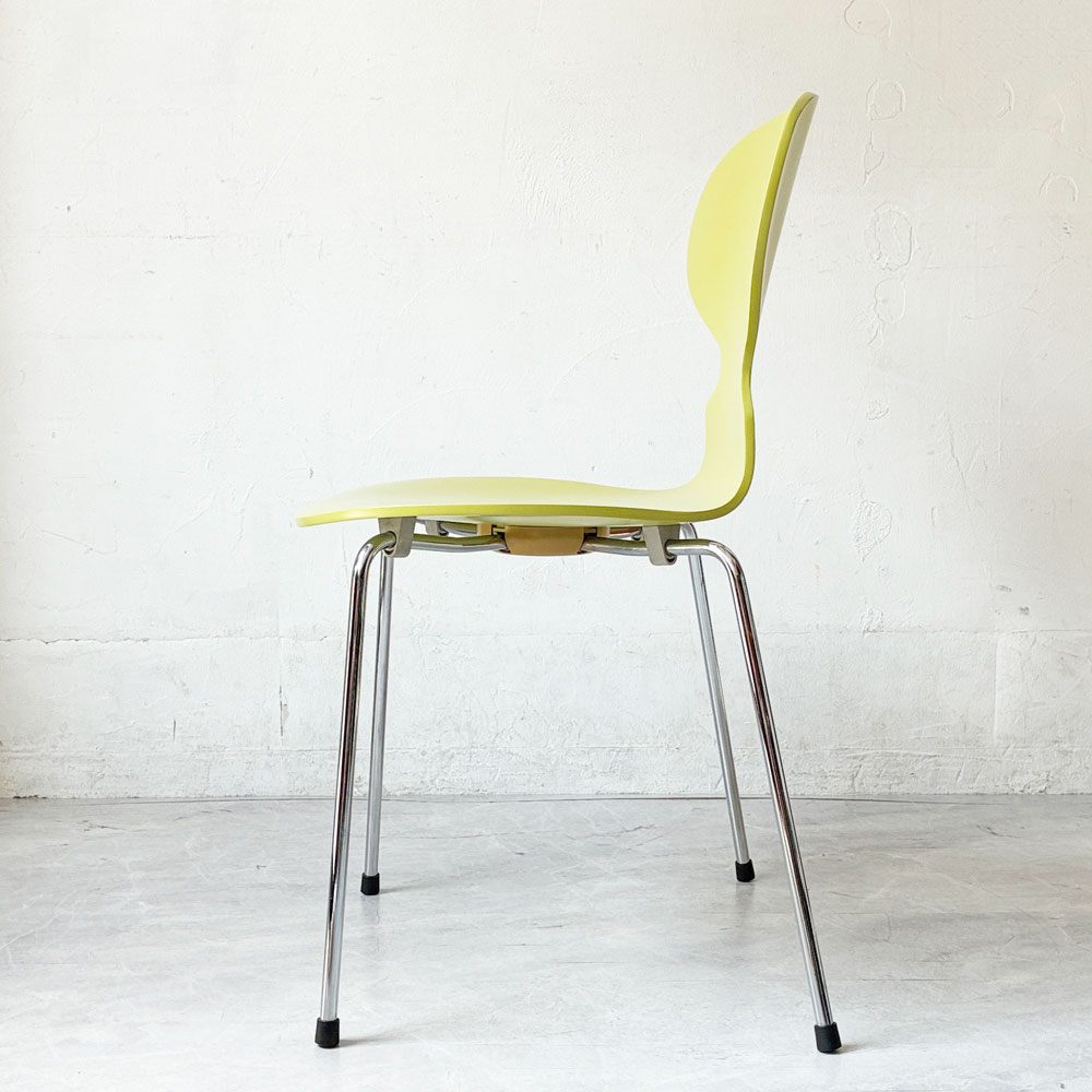 フリッツハンセン Fritz Hansen 3101 アントチェア ANT CHAIR 4本脚 ライム 廃番カラー ラッカー仕上げ 2000年製 アルネ・ヤコブセン デンマーク 北欧家具 ★