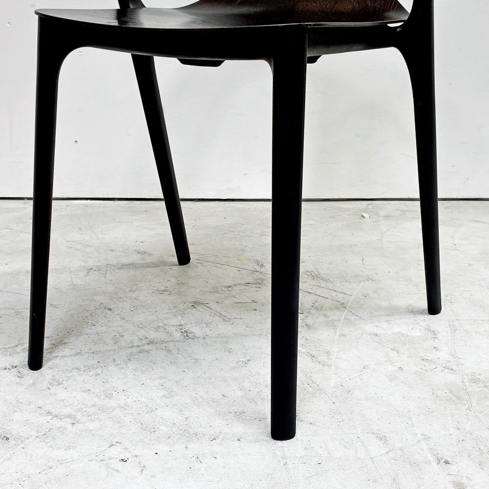 ヴィトラ Vitra ベルヴィルチェア Belleville Chair アームチェア ダイニングチェア スタッキングチェア オーク材 ダークブラウン系カラー ロナン & エルワン・ブルレック A ●