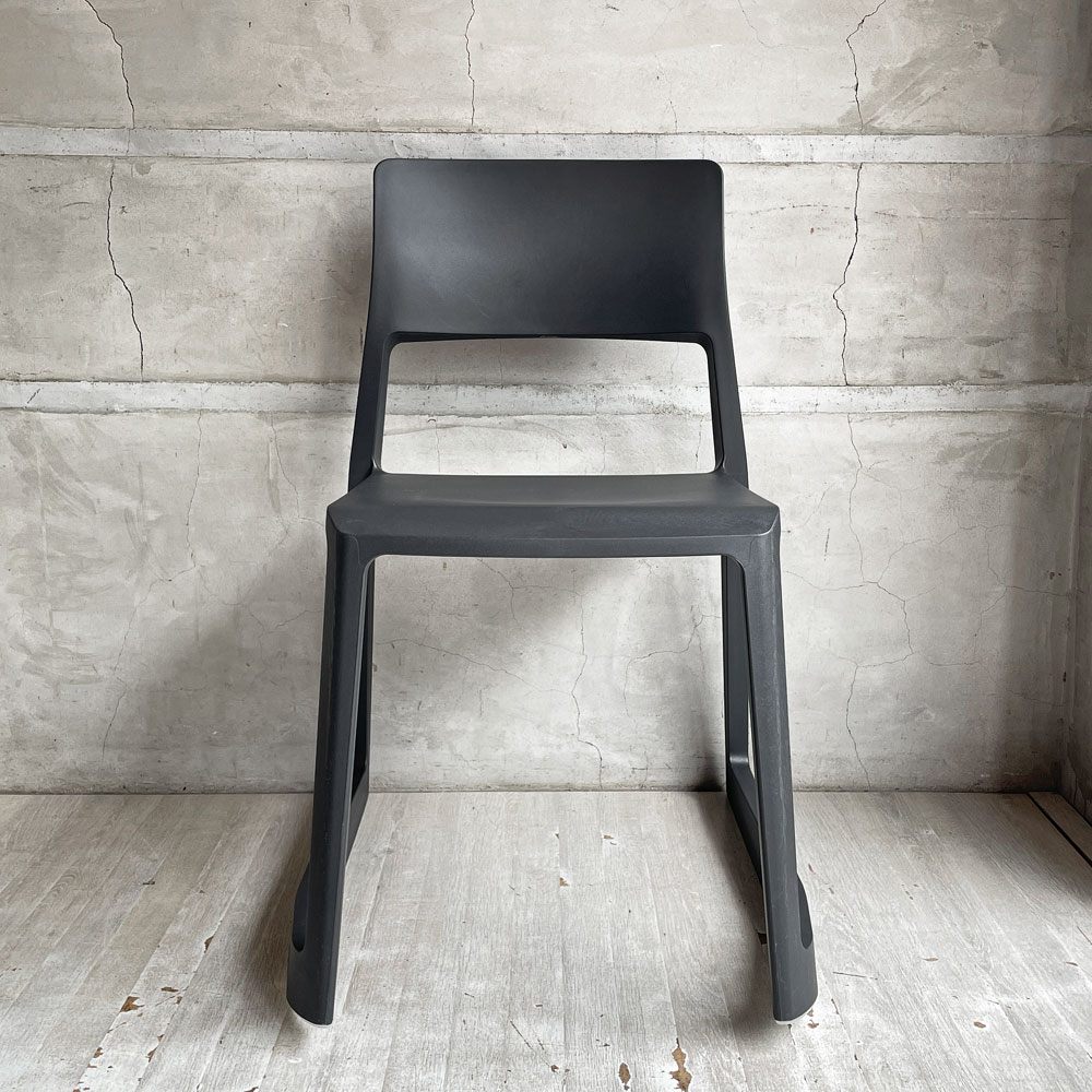 ヴィトラ Vitra ティプトン Tip Ton ワークチェア ダイニングチェア デスクチェア ブラック スタッキング チルト機能 定価￥47,300- ♪