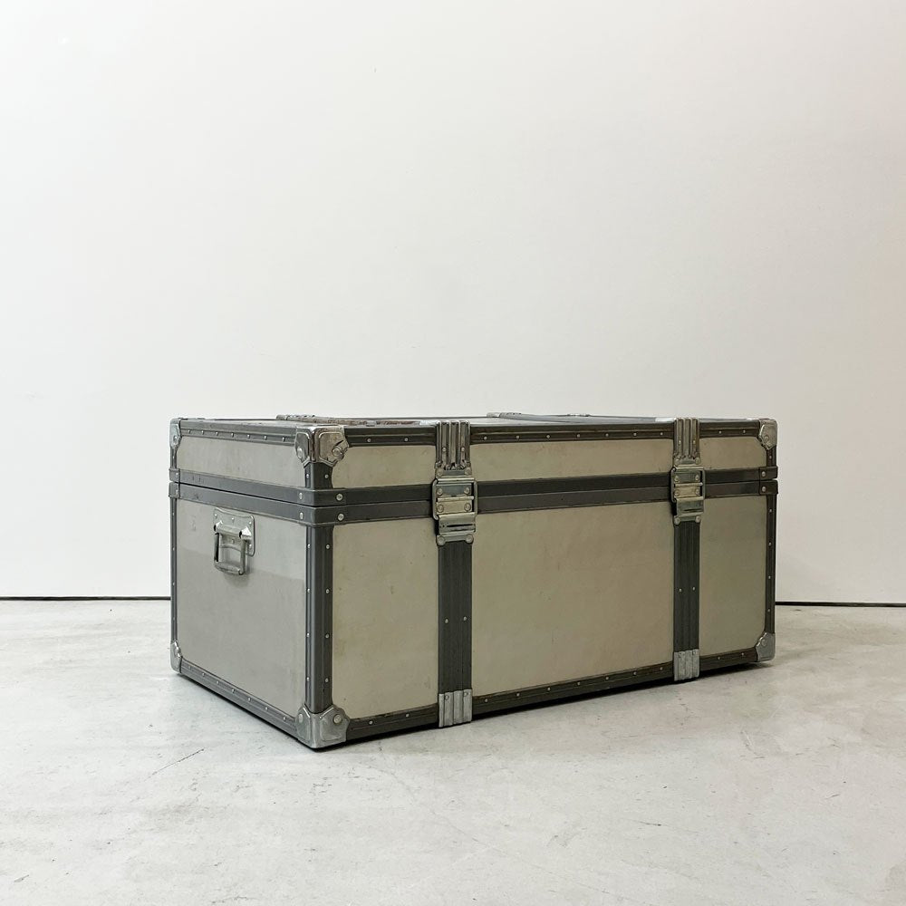ビンテージ ジュラルミンケース アルミ製 トランク ローテーブル インダストリアルデザイン 工業系 店舗什器 B ●
