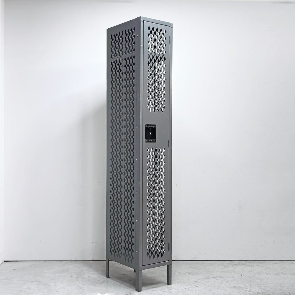ULINE社 Ventilated Single Tier Lockers スチール製メッシュ ロッカー ティアロッカー 1人用 US ガレージ インダストリアルデザイン D ●