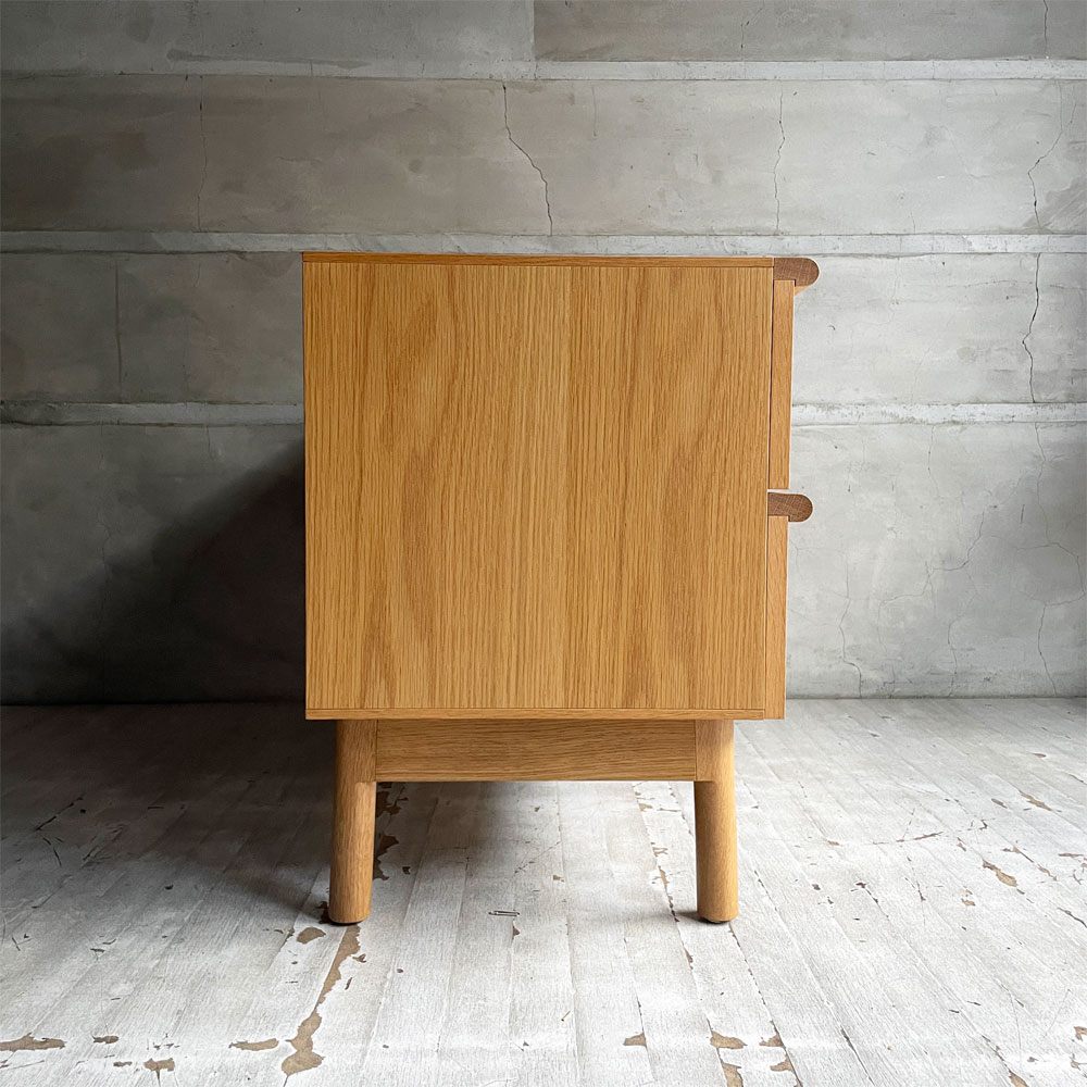 イデー IDEE スティルト サイドボード S STILT SIDEBOARD S ナチュラル テレビボード オーク材 アジャスター付 マリナ・ボーティエ モダンデザイン 定価￥79,900- ♪