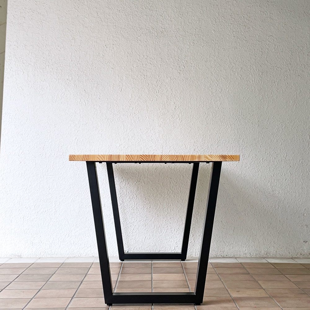 かなでもの KANADEMONO ザ・テーブル THE TABLE デスク W140xD80cm ラバーウッド トラペゾイド脚 ◇