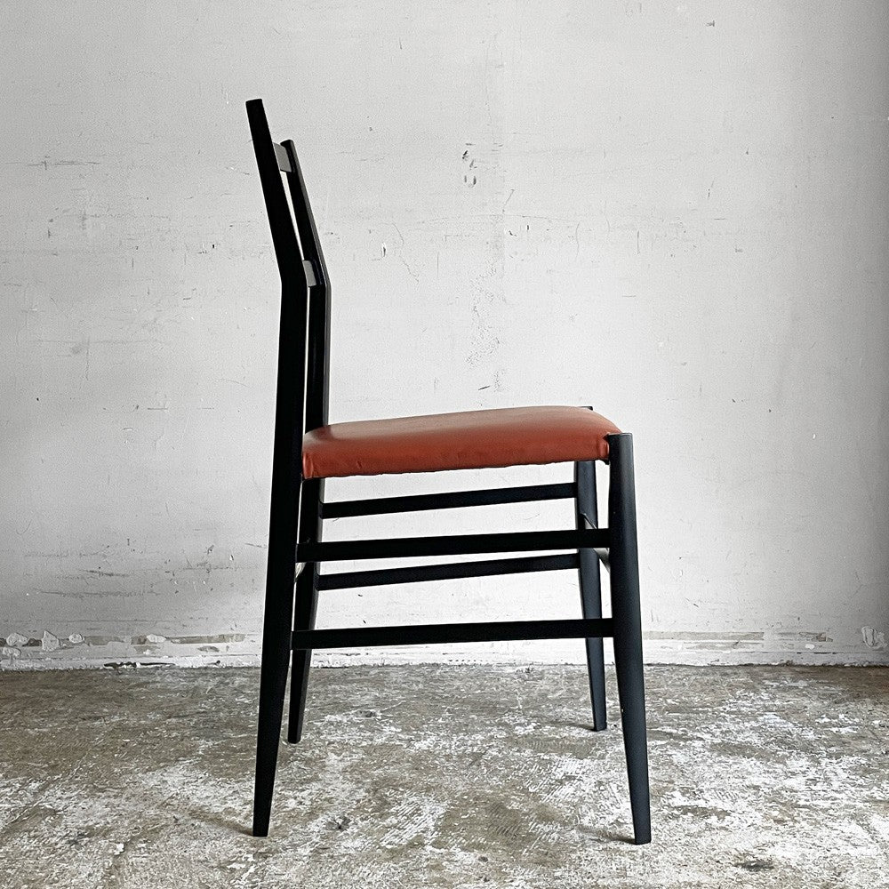 カッシーナ Cassina 699 スーパーレジェーラ SUPERLEGGERA チェア ダイニングチェア ブラックカラー アッシュ材 レザーシート ジオ・ポンティ ■