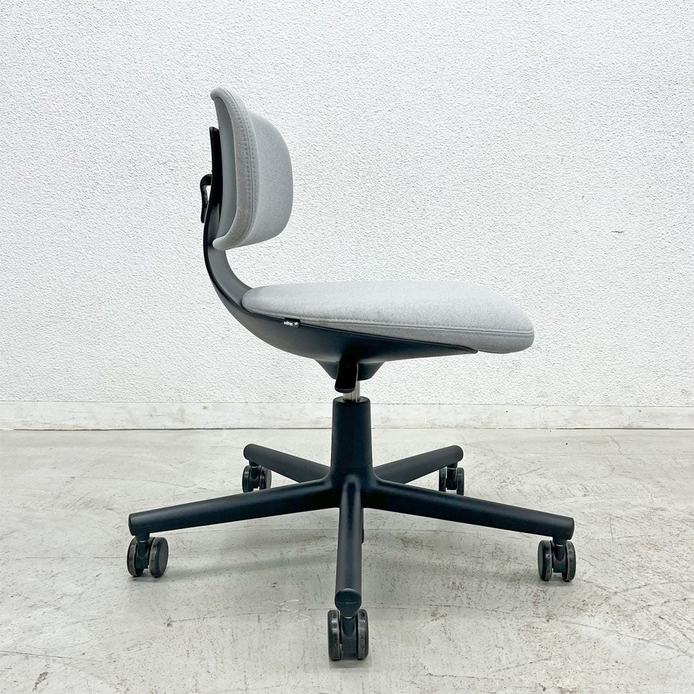 ヴィトラ vitra ルーキー Rookie デスクチェア キャスターチェア コンスタンチン・グルチッチ グレー系ファブリッック 定価￥66,000 〓