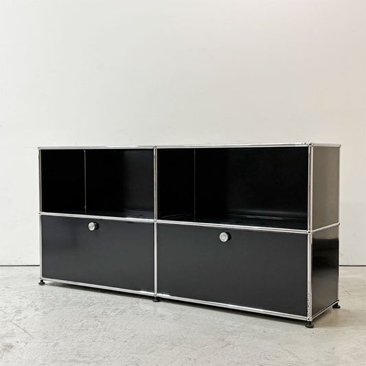 ユーエスエムハラー USMハラー USM Haller モジュラーファニチャー キャビネット シェルフ 2列2段 ドロップダウンドア×2 グラファイトブラック 定価270,079円 ●