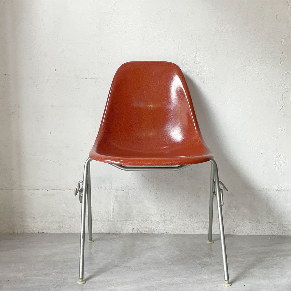 ハーマンミラー Herman Miller サイドシェルチェア セカンド 2nd FRP テラコッタ スタッキングベース イームズ ビンテージ A ★