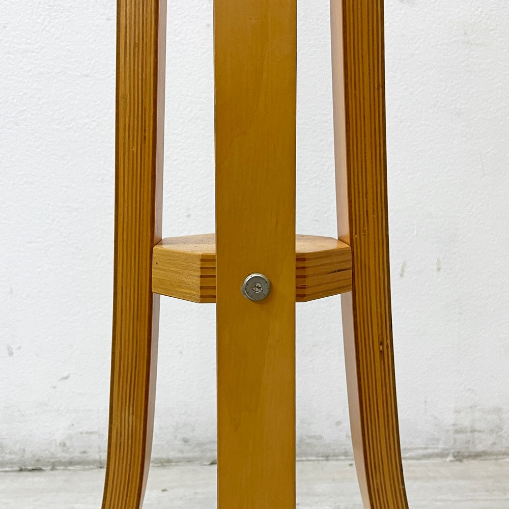 北欧モダンスタイル プライウッド コートハンガー ハンガーラック ポールハンガー 曲げ木 帽子掛け アクタス ACTUS取扱 ●