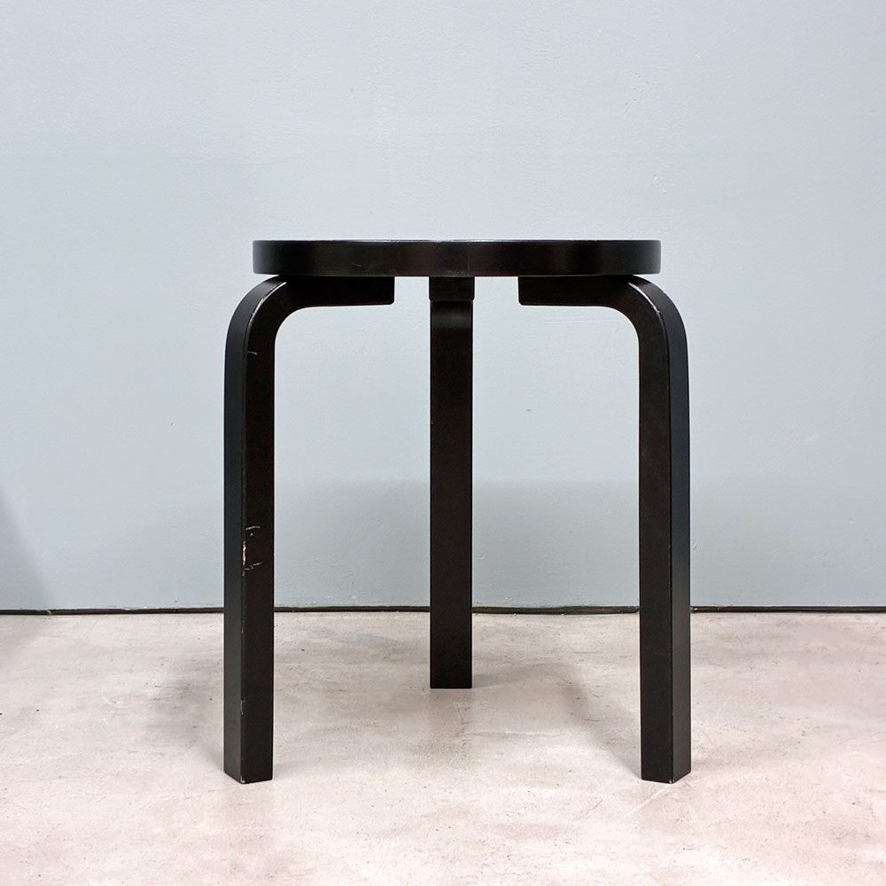 アルテック artek スツール60 オールブラック ラッカー 3本足 アルヴァ・アアルト フィンランド バーチ材 北欧家具 ◎