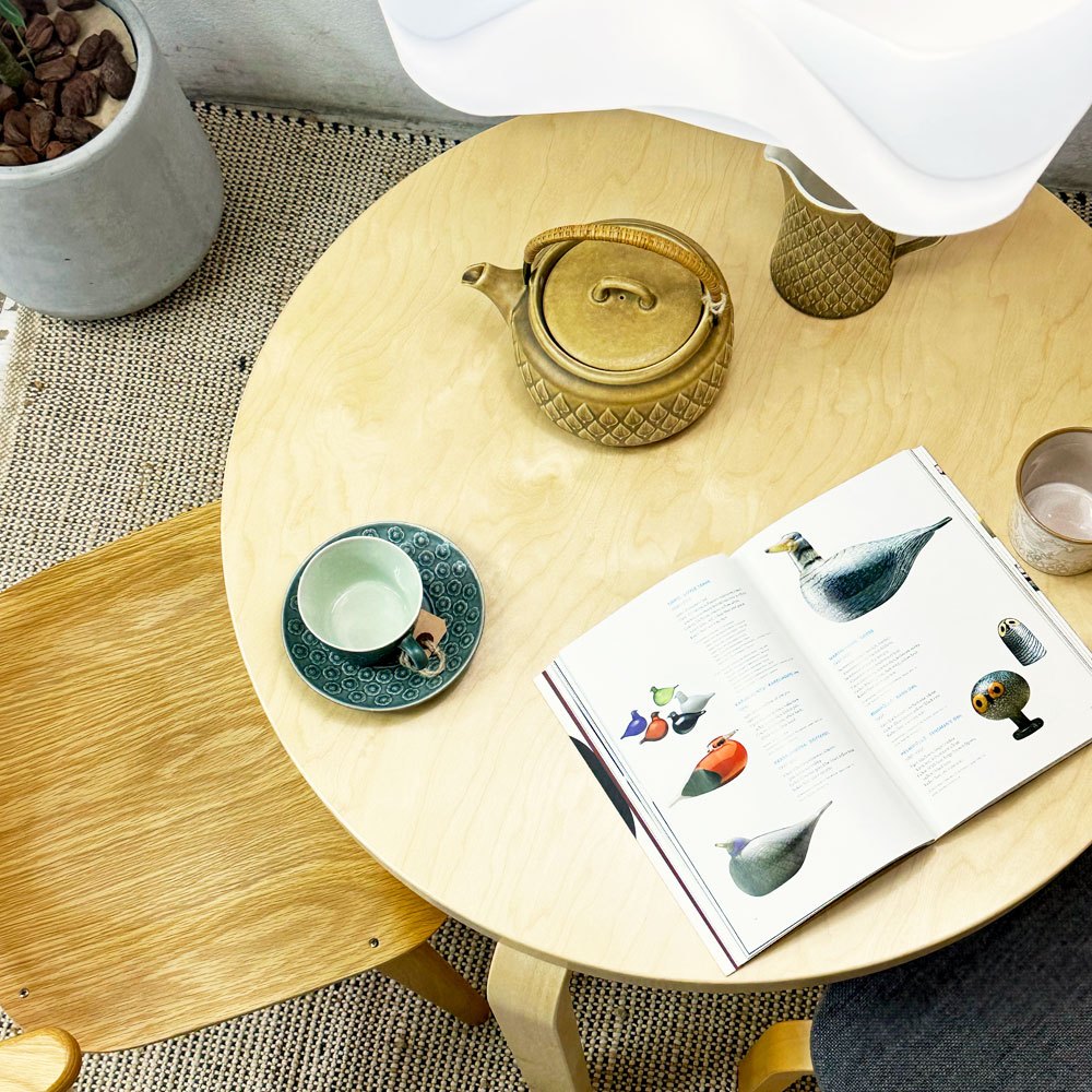 アルテック artek テーブル TABLE 90B ダイニングテーブル バーチ材 ナチュラルラッカー天板 Φ75cm アルヴァ・アアルト フィンランド 北欧家具  ●