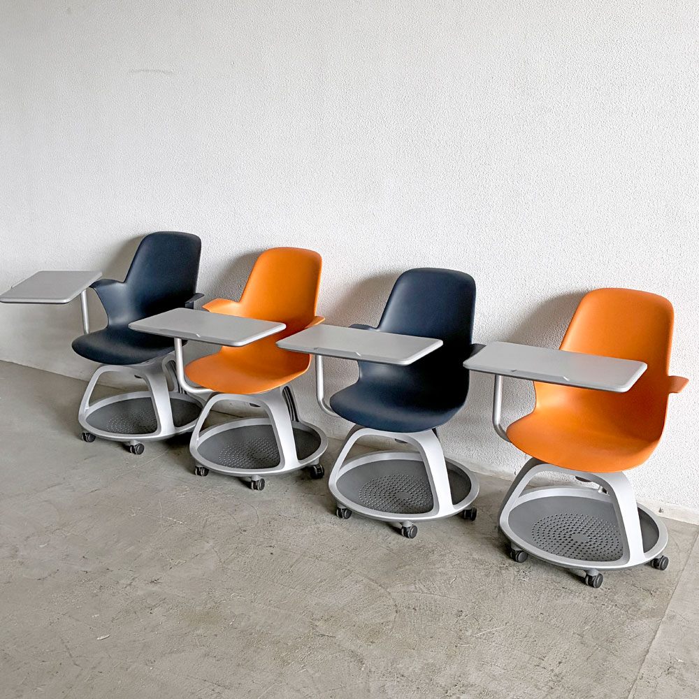 スチールケース Steelcase ノード node ミーティングチェア オフィスチェア ネイビー 可動式サイドテーブル＆キャスター付 B 〓