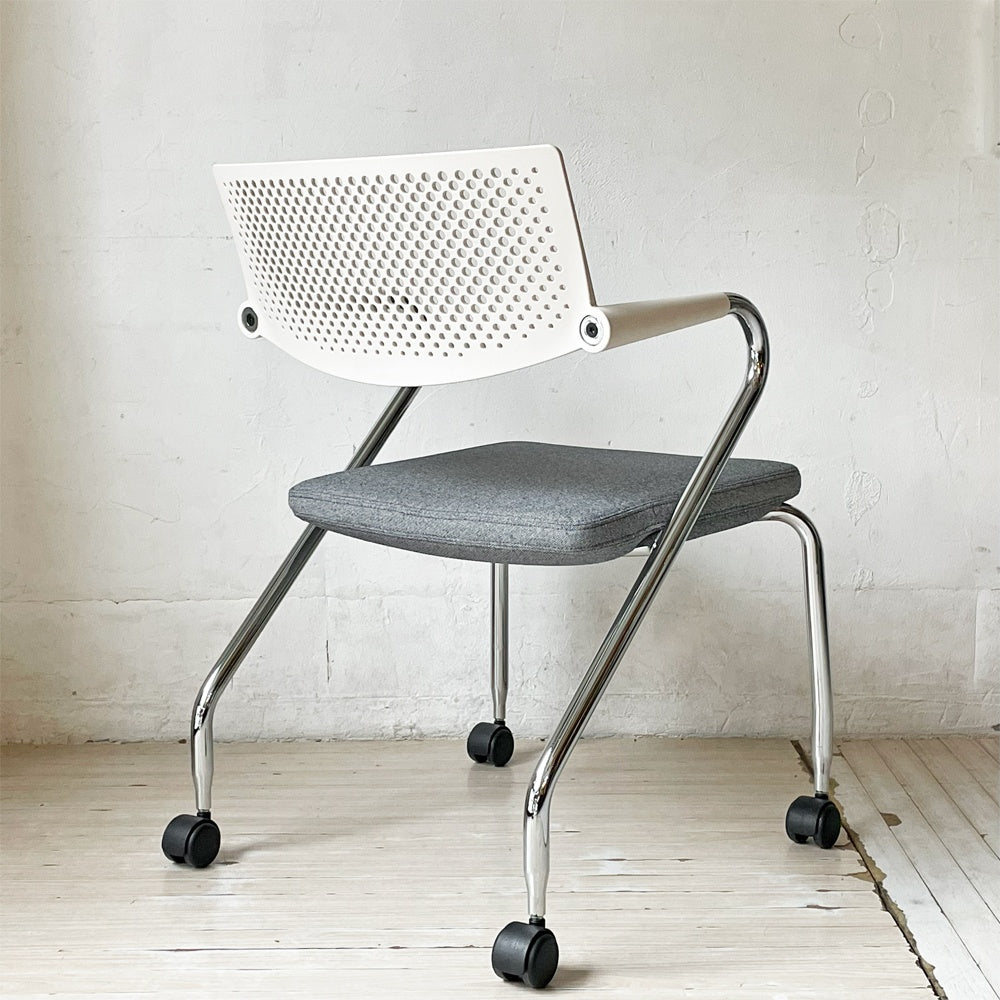 ヴィトラ vitra ビザロール Visaroll デスクチェア ミーティングチェア キャスターベース スタッキング アントニオ・チッテリオ A ★