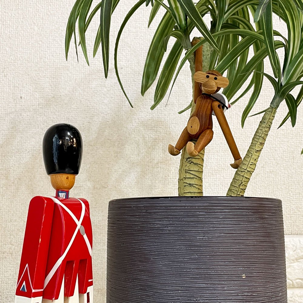 カイボイスン KAY BOJESEN DENMARK モンキー Monkey ミニ チーク 木製オブジェ H9.5cm サンタキャップ付 デンマーク 北欧雑貨 合計定価￥19,250- ◎