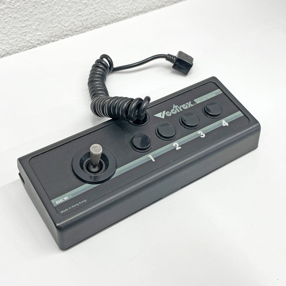 ベクトレックス Vectrex ベクタースキャンディスプレイ ゲーム機 + ROMカートリッジソフト箱付3本 コンピュータビジョン 光速船 レトロゲーム機 〓