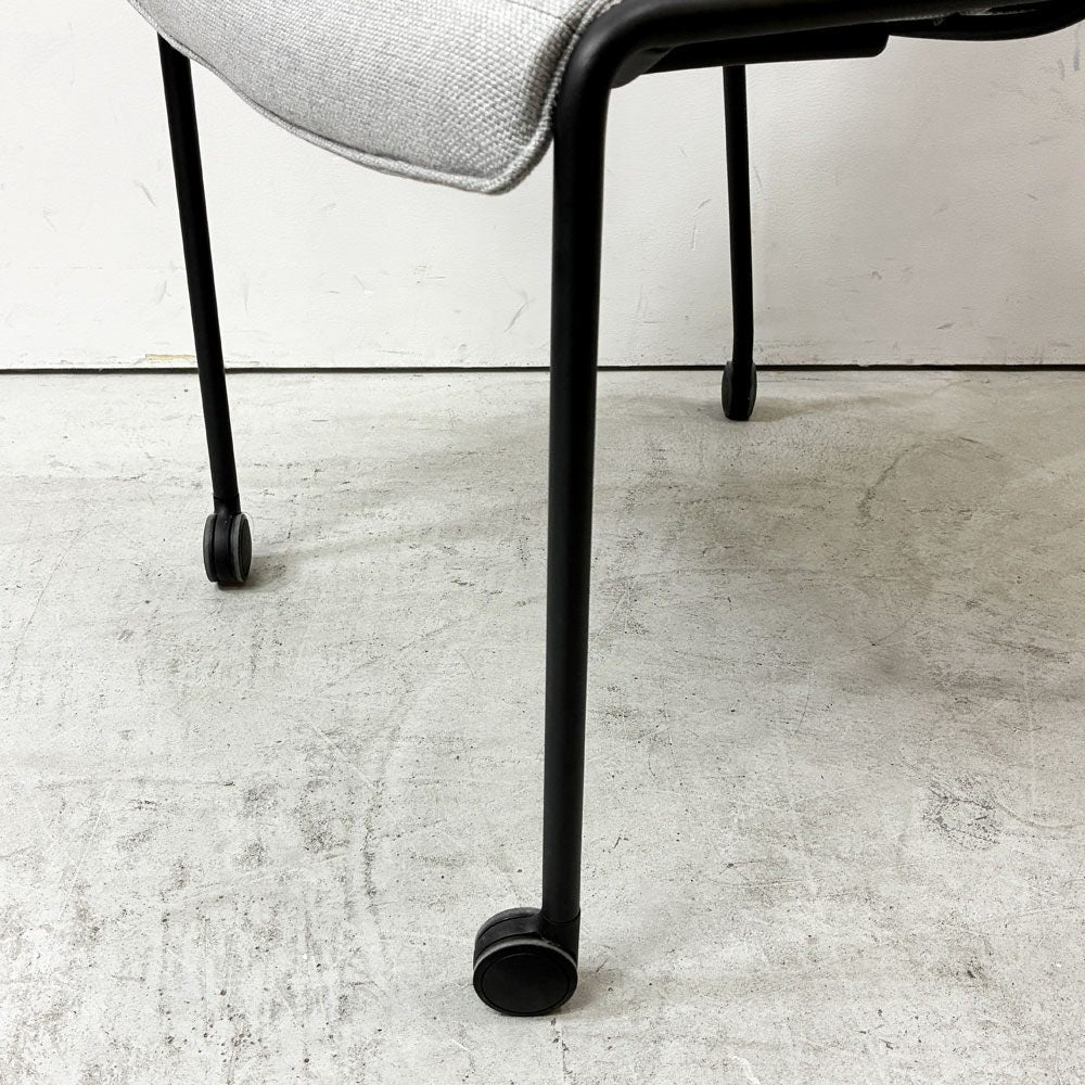 コクヨ KOKUYO オフセットフレームチェア offset frame chair オフィスチェア スタッキングチェア ファブリックシート スカイグレー キャスター 定価 ￥71,200- ●