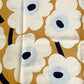 マリメッコ Marimekko ピエニウニッコ Pieni Unikko クッションカバー ベージュべース オフホワイト マイヤ・イソラ 廃番カラー 50×50cm 北欧 ■