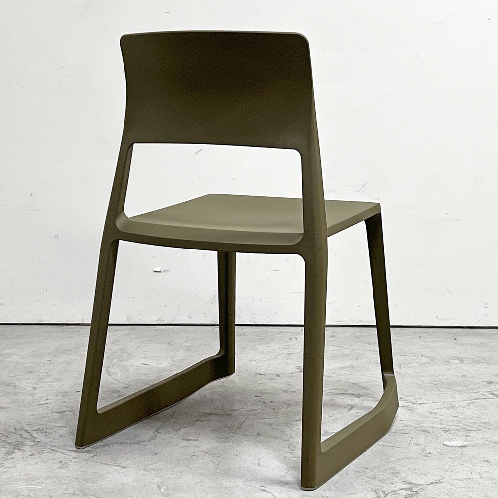 ヴィトラ Vitra ティプトン Tip Ton ワークチェア ダイニングチェア デスクチェア オリーブ スタッキング チルト機能 定価￥40.700- ●