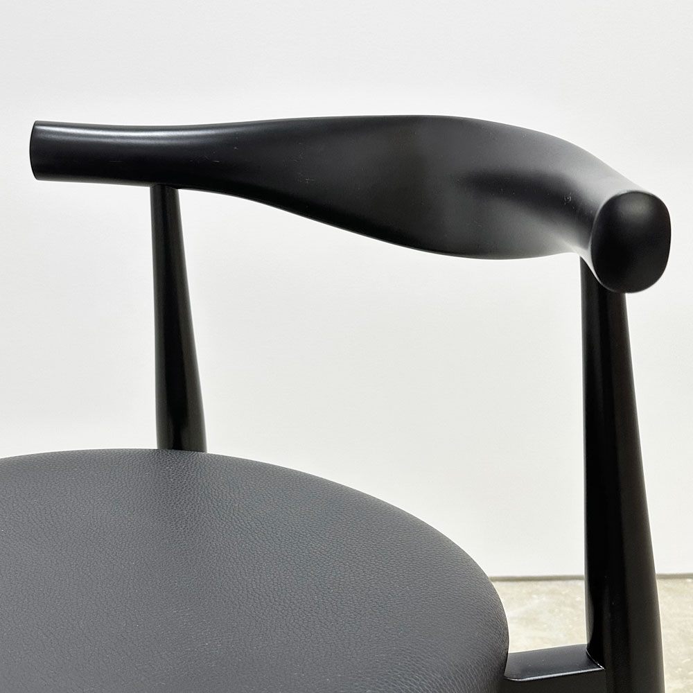 カールハンセン＆サン Carl Hansen & Son CH20 エルボーチェア オールブラック ビーチ材 レザー ハンス・J・ウェグナー 美品 ●