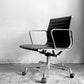 ハーマンミラー Herman Miller イームズアルミナムグループチェア マネージメントチェア アルミバフベース 回転式昇降 5本脚 キャスタータイプ 本革 イームズ ■