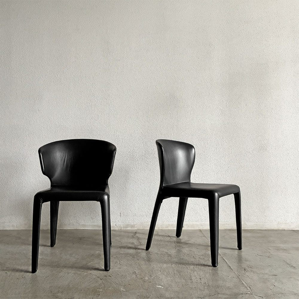 カッシーナ Cassina オラ 369 HOLA アームレスチェア ダイニングチェア 本革 ブラックレザー ハンス・ウェッツスタイン イタリア 定価￥418,000- 〓